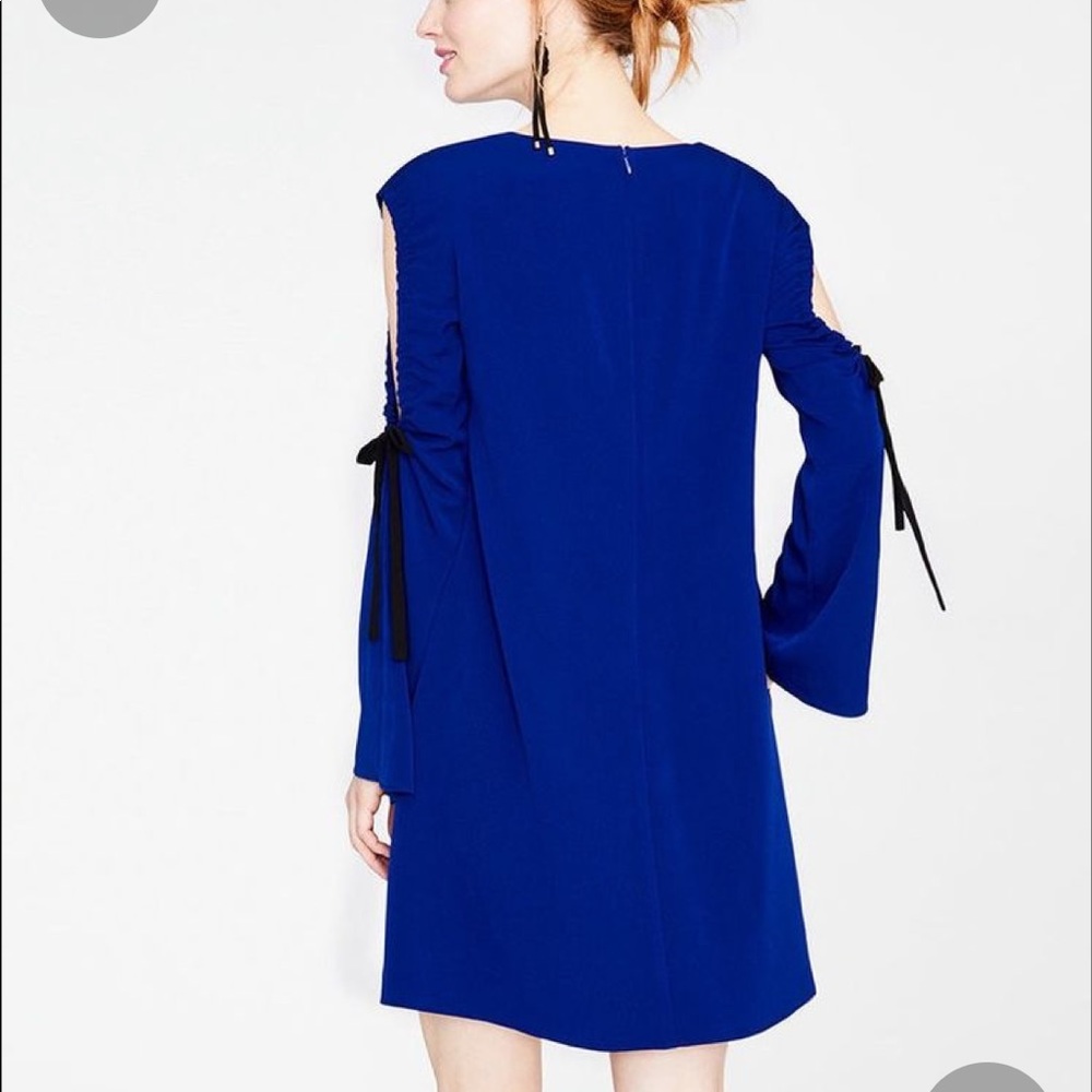 Rachel Roy cold shoulder shift dress sz 4 NWT